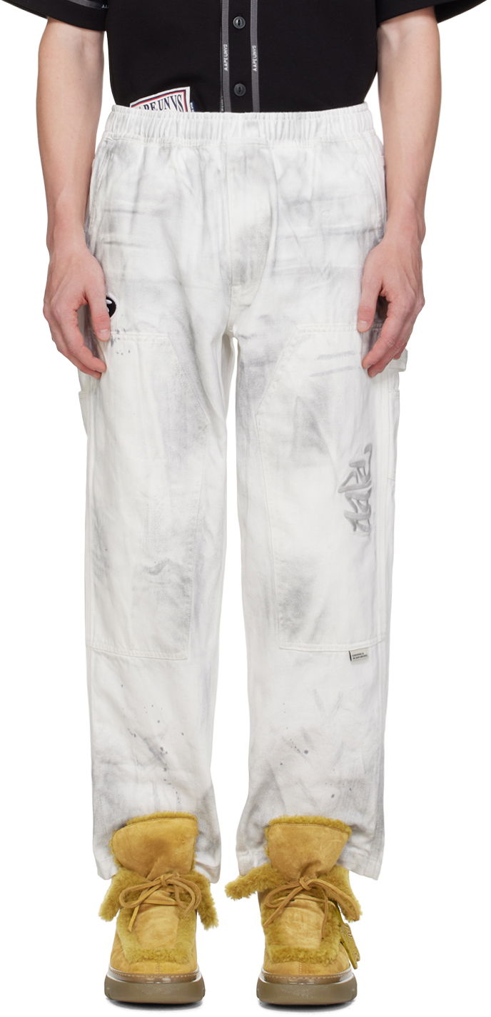 Cargo byxor AAPE by A Bathing Ape AAPE by A Bathing Ape Embroidered-Logo Painter Pants Vit | AAPPTMA682XAMWHB