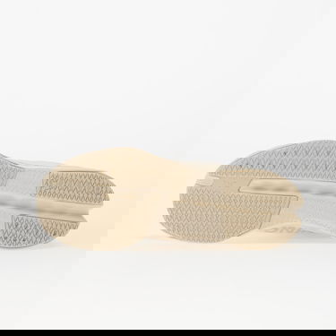 Sneakers och skor On Running Cloudsurfer Next Vit | 3WE30054292, 2