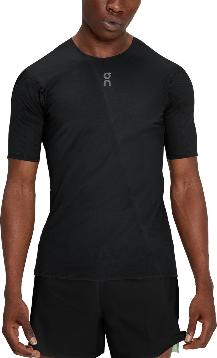 T-shirt On Running Ultra Tee Svart | 1md10080553, 0