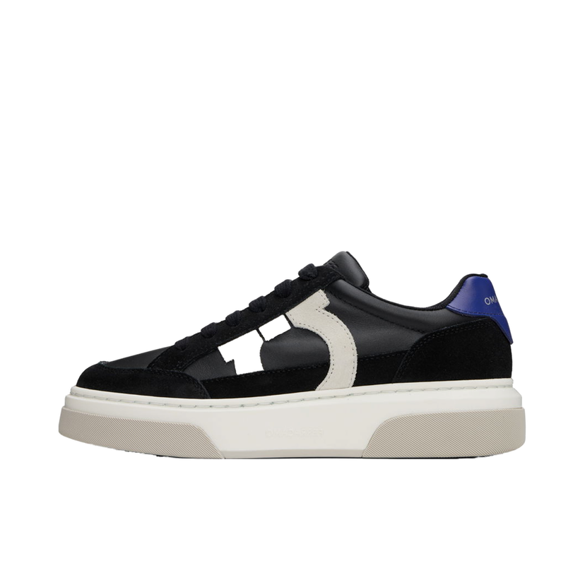 Sneakers och skor FERRAGAMO Low Cut Gancini Outline Svart | 769884