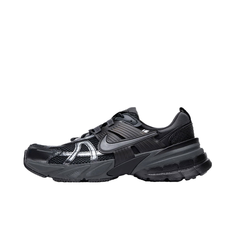 Sneakers och skor Nike V2K Run Black Dark Smoke Grey Svart | HJ4497-001