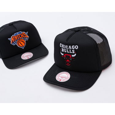 Keps Mitchell & Ness Mitchell & Ness Chicago Bulls Hidden Trucker Snapback Svart | HT11408-CBUBLCK, 4