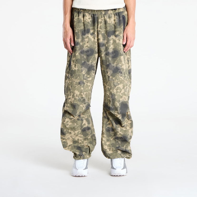 Byxor Nike Tech Dri-FIT Woven Camo Loose-Fit Pants Grön | HV0972-210