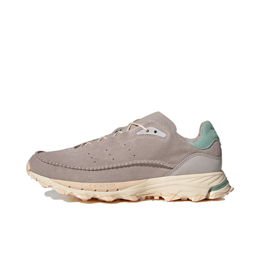 Sneakers och skor adidas Originals Mocaturf Adventure Beige | HR1529