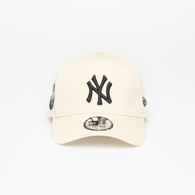 Keps New Era New York Yankees MLB Sidepatch 9FORTY E-Frame Adjustable Cap Beige | 60758969