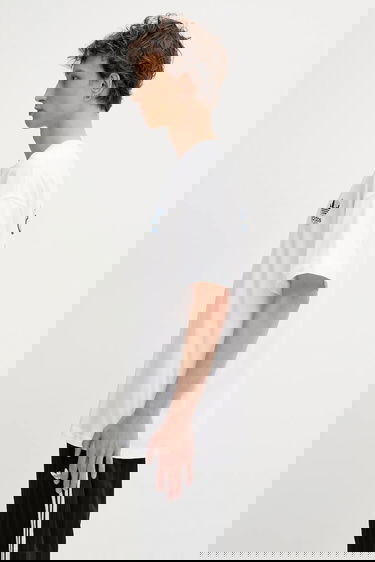 T-shirt adidas Performance Florals Logo Oversized T-Shirt Vit | KE6586, 1