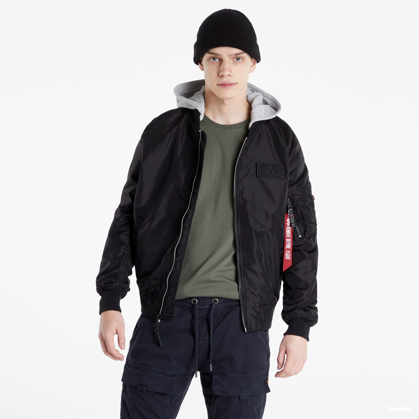 Bomberjacka Alpha Industries Bomber MA-1 TT Hood BP Svart | 106103-03, 0