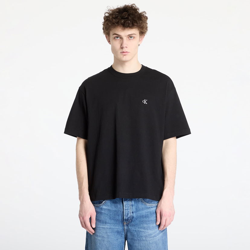 T-shirt CALVIN KLEIN Calvin Klein Jeans Relaxed Archive Logo T-Shirt Svart | LV040HM229 UB1