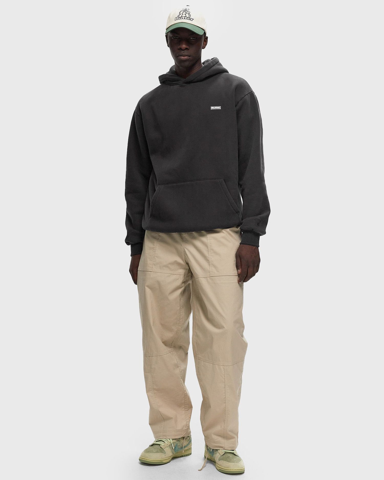 Sweatshirt Butter Goods Basic Pullover Hood Svart | P18353, 1