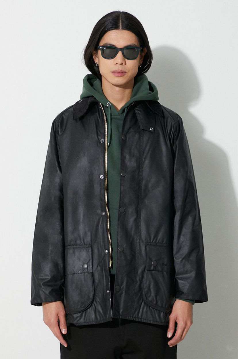 Regnrock Barbour Beaufort Wax Jacket Svart | MWX0017