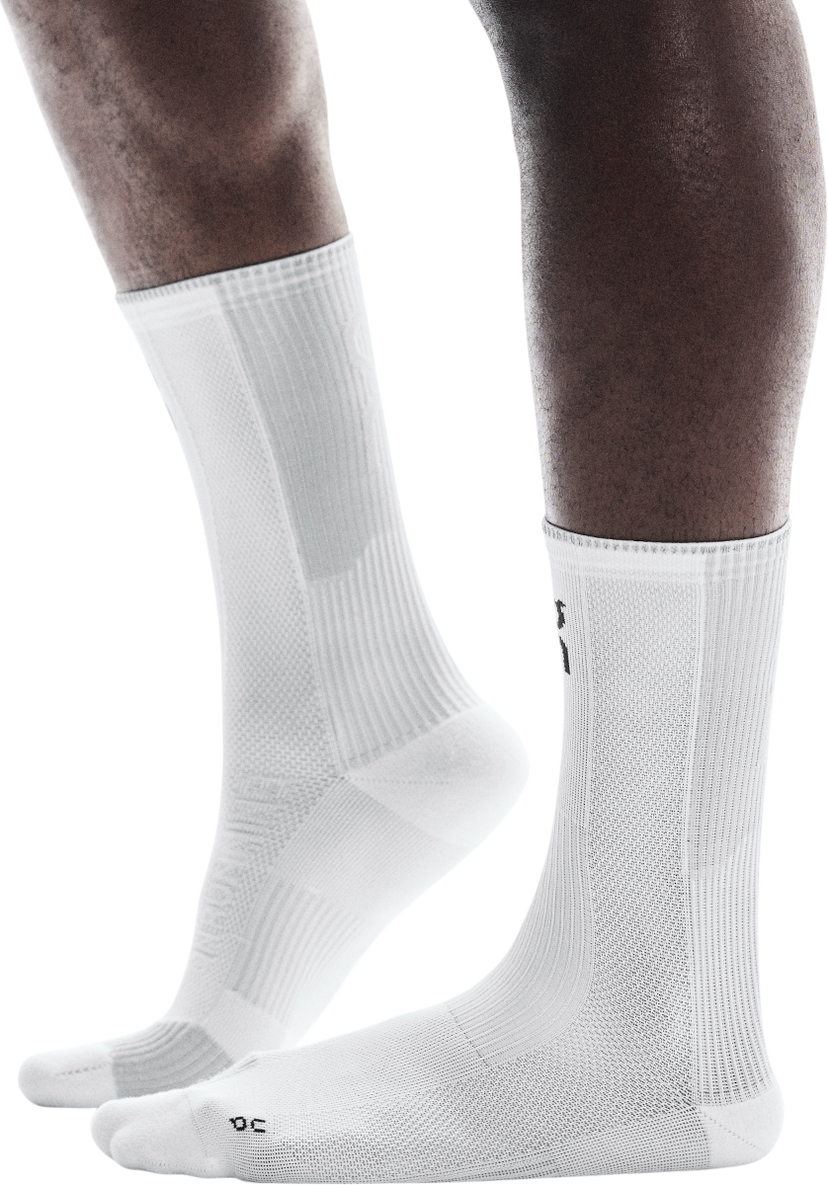 Strumpor On Running On Running Performance Run High Socks Vit | 2uf10040813