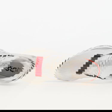 Sneakers och skor On Running Cloudnova Vit | 26.98991, 2