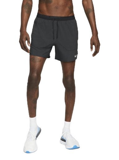 Shorts Nike Dri-FIT Stride Svart | dm4755-010