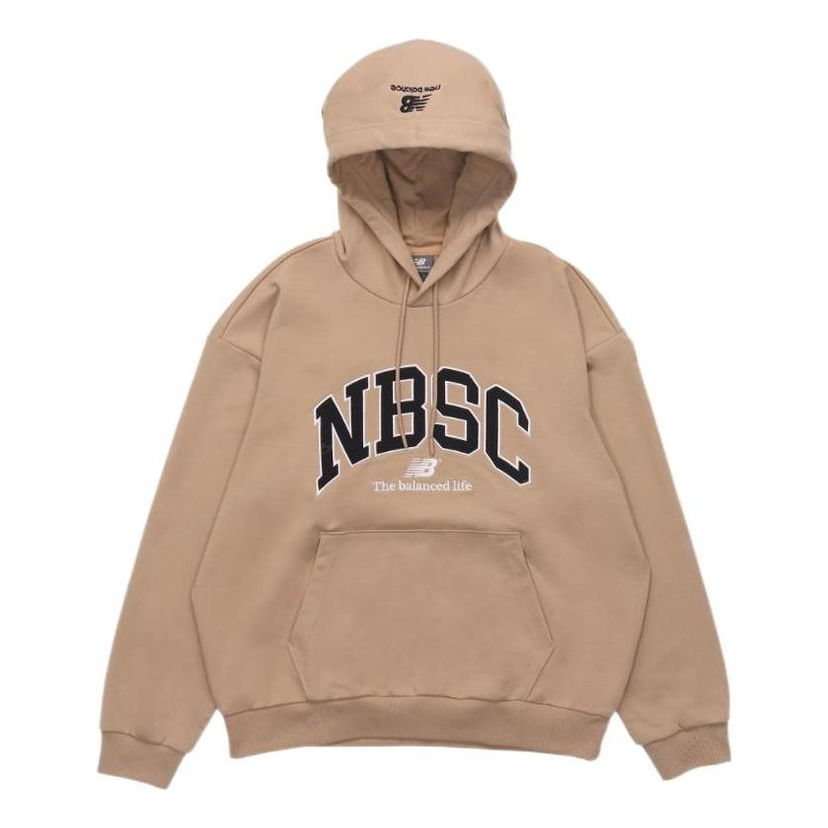 Sweatshirt New Balance Logo Print Hoodie Beige | 5CC44353-BEI