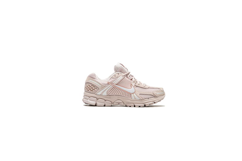 Sneakers och skor Nike Zoom Vomero 5 Rosa | HQ0458-600