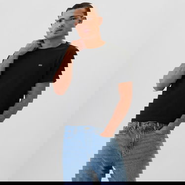 T-shirt GAP T-shirt Micro Logo Crew True Black S Svart | 502022-02, 0