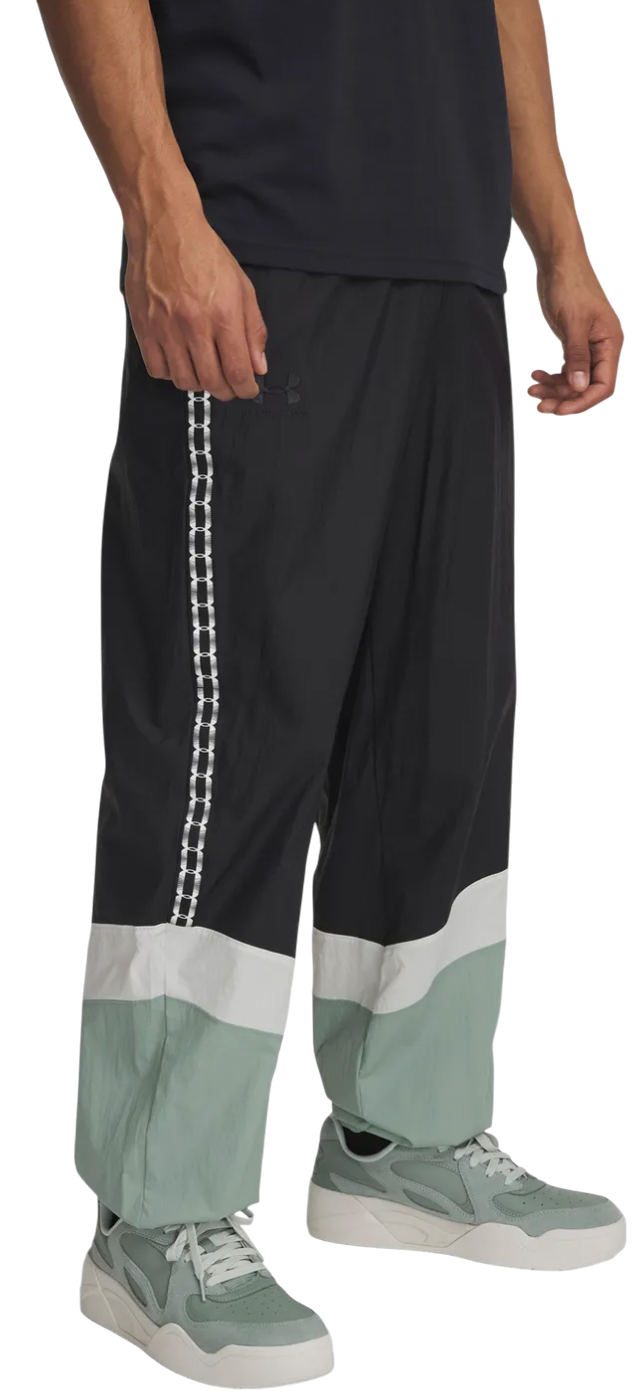 Byxor Under Armour 96 Terrace Pants Svart | 6001680-001