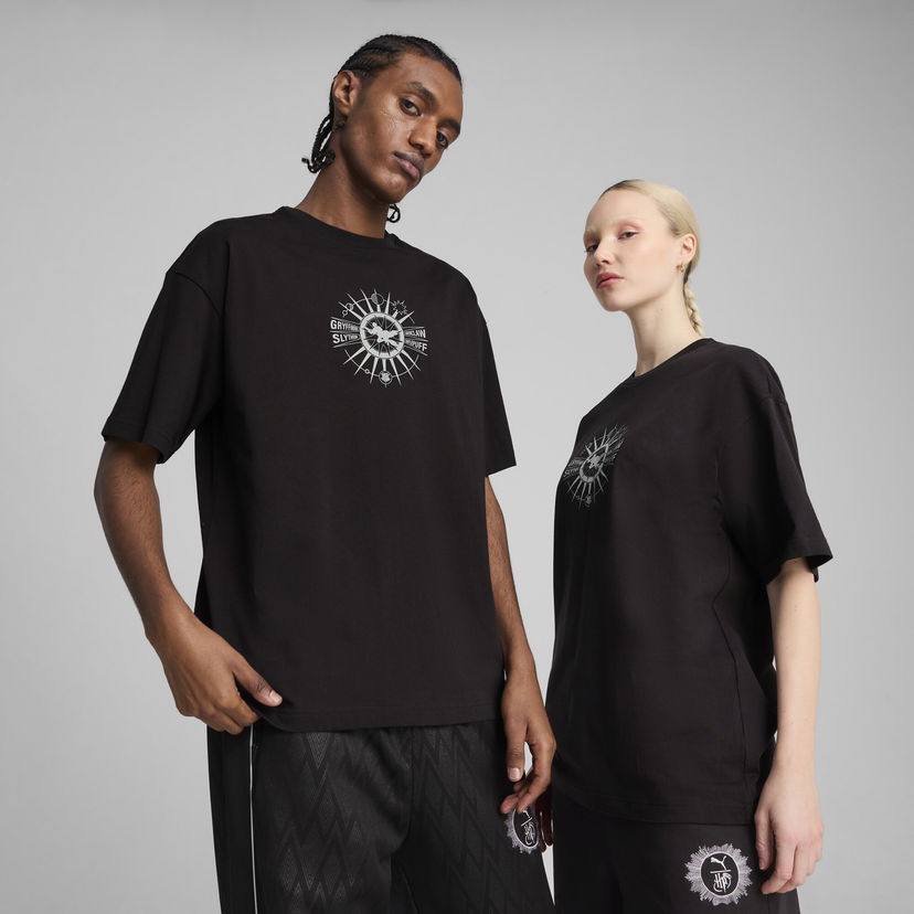 T-shirt Puma PUMA x HARRY POTTER Oversized Graphic Tee Svart | 630092_01