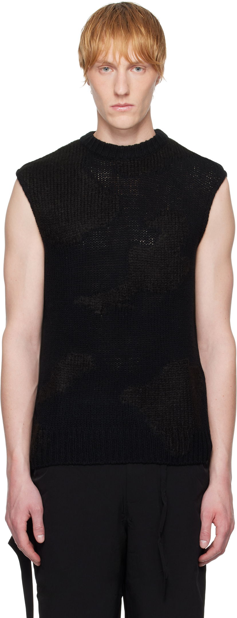 Sweater HELIOT EMIL HELIOT EMIL Ophiolite Knit Vest Svart | SS25_M_07_074_BLK01