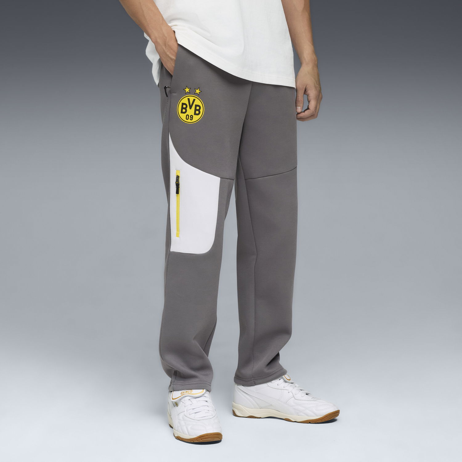 Träningsbyxor Puma Borussia Dortmund PUMATECH Men's Track Pants Grå | 781700_21, 1