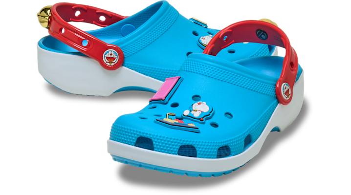 Sneakers och skor Crocs Doraemon Classic Clogs Flerfärgad | 211691-90H, 1