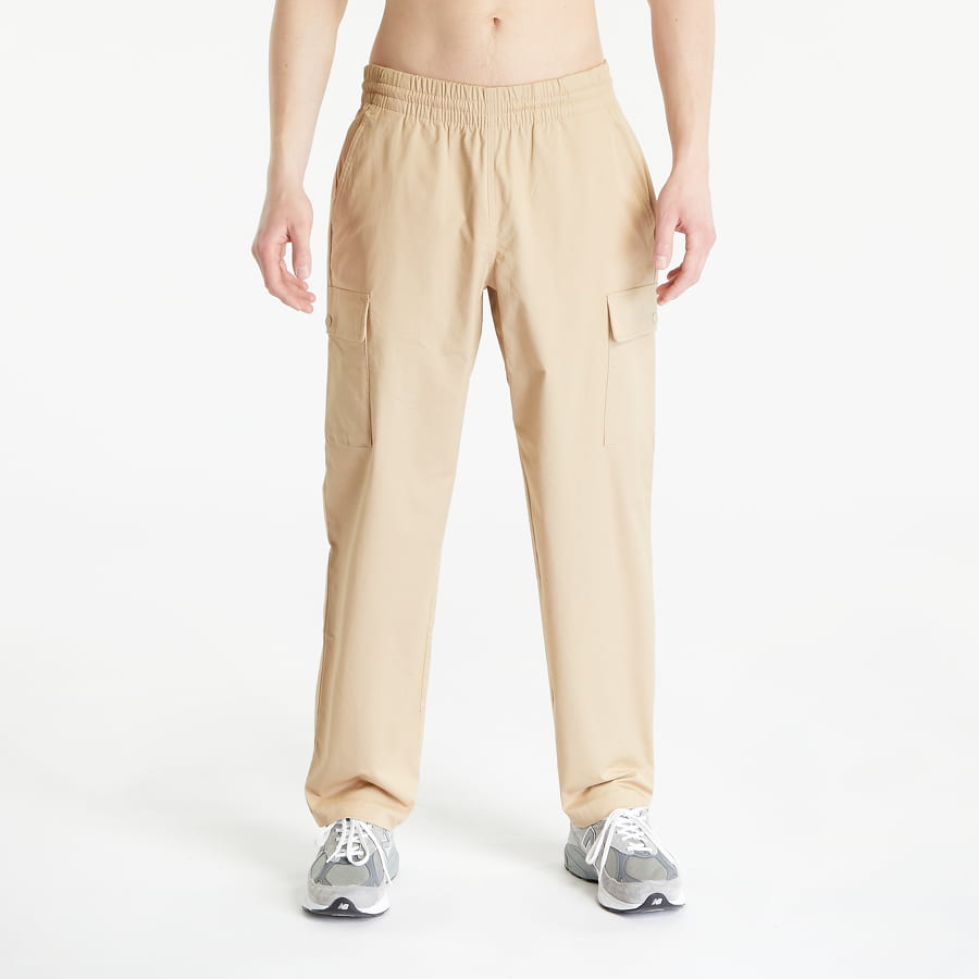 Cargo byxor New Balance Athletics Woven Cargo Pant Beige | MP31526INC, 0
