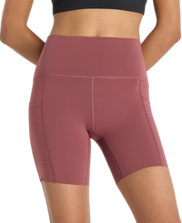 New Balance Sleek Pocket High Rise Short 6"