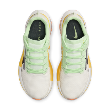 Sneakers och skor Nike Ultrafly Beige | DX1978-102, 1