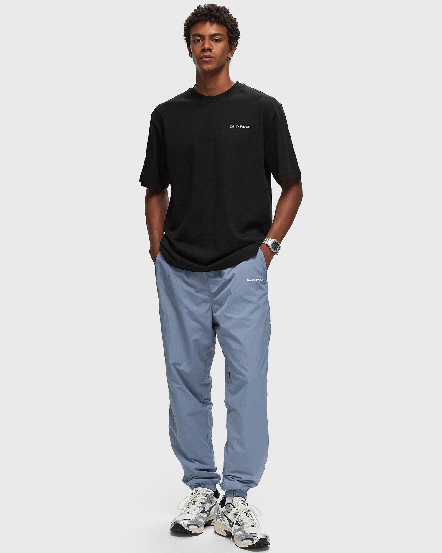 T-shirt DAILY PAPER DIAS HD TEE Svart | 2422072, 1