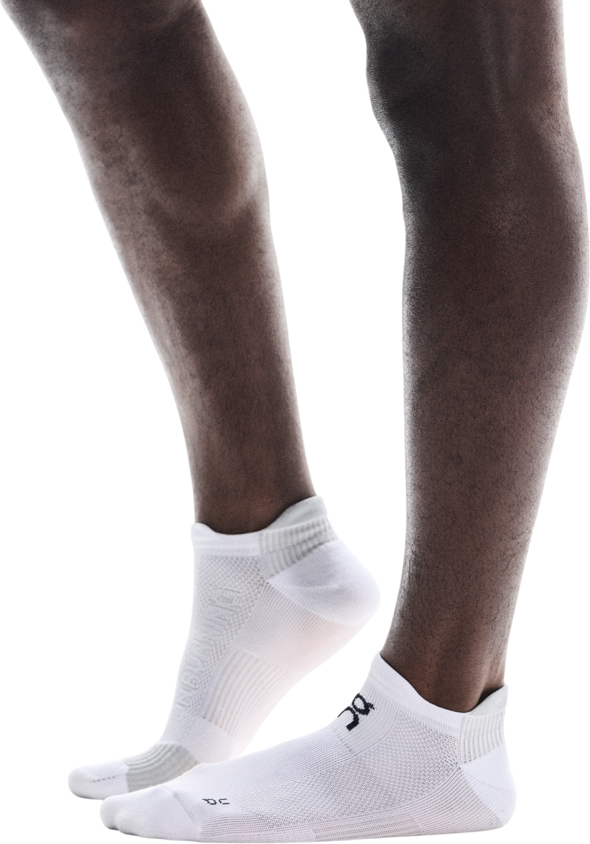Strumpor On Running Performance Run Low Socks Vit | 2uf10060813