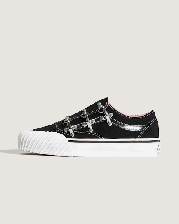 Sneakers och skor Vans Karina Rozunko x Old Skool 'Wrap Black' Svart | VN000EGXBA2, 0