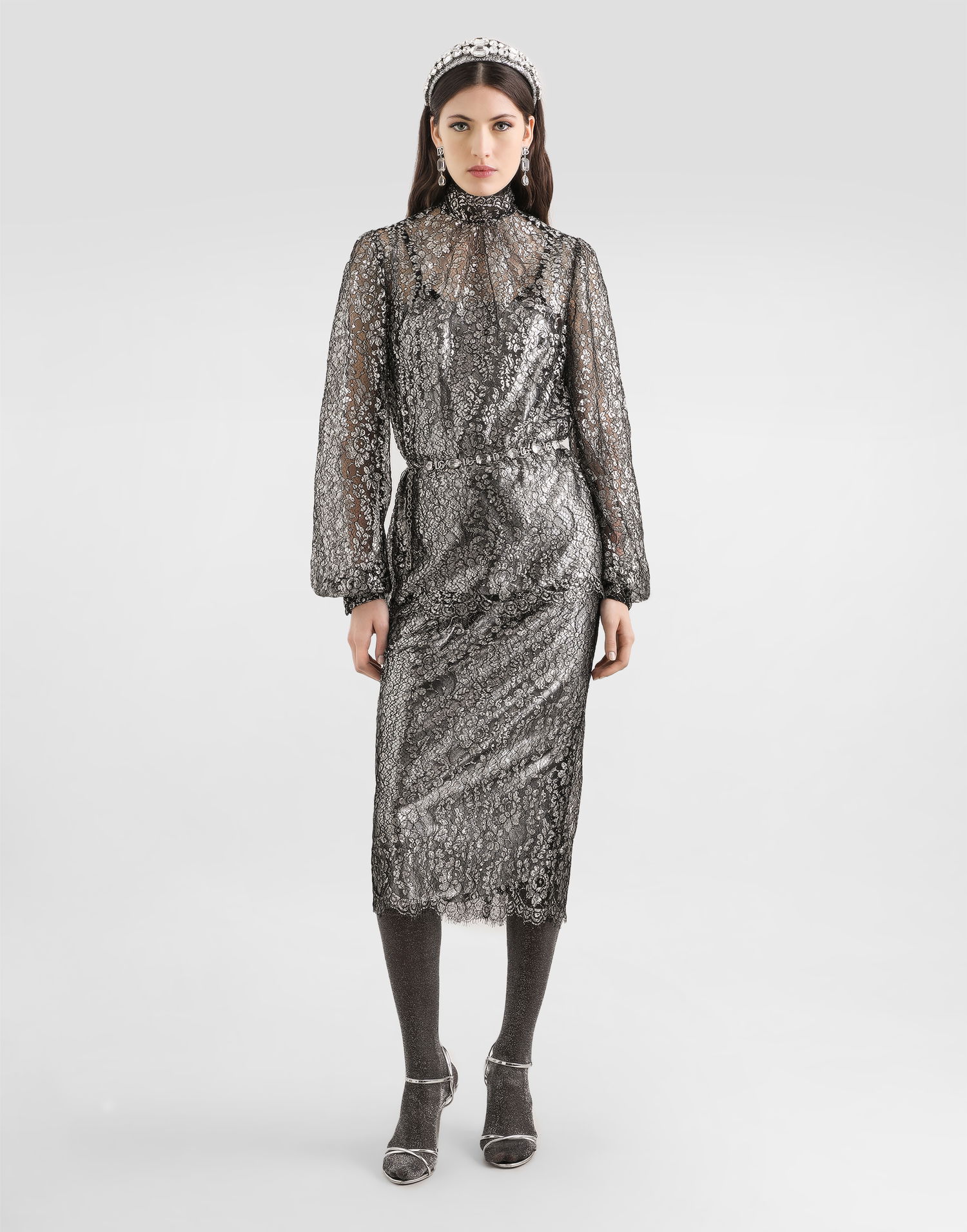 Skjorta Dolce & Gabbana High-neck Long-sleeve Lamé Lace Top with Scalloped Hem, Collection Metallisk | F7BD7TILMCFS0998, 1