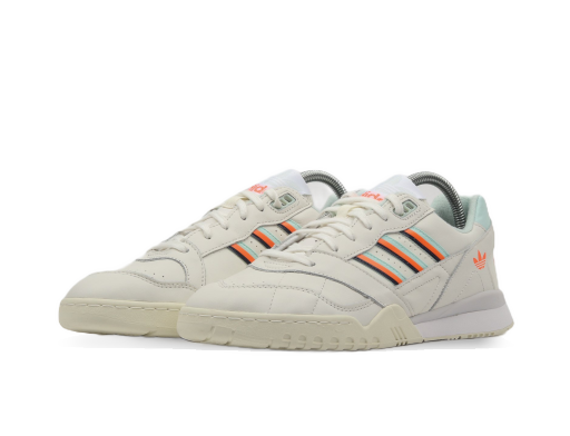 Sneakers och skor adidas Originals A.R. Trainer Vit | D98157
