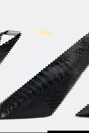 Handväska Maison Margiela Crocodile Embossed V-Shape Top Handle Bag Svart | SB6WD0043.P8650.T8013, 1