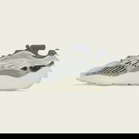 700 V3