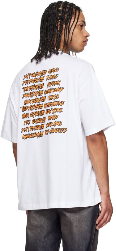 T-shirt Versace Versace Jeans Couture Logo Tour Graphic T-Shirt Vit | E78GAHC03_ECJ01C, 2