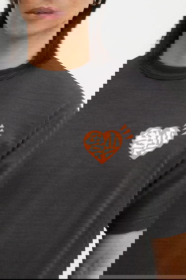 T-shirt Human Made Graphic T-Shirt with Snake, Heart, and 'The Future Is In The Past' Print Svart | HM29TE001, 3