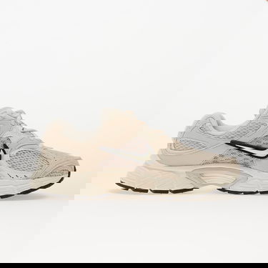 Sneakers och skor Nike V5 Rnr EUR 42 Beige | II6294-100, 2