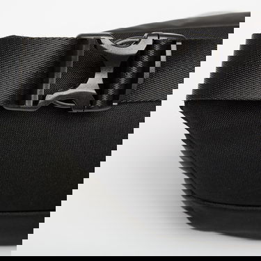 Midjeväska Emporio Armani EA7 Emporio Armani Train Core U Waist Bag Svart | 7X000073AF19722UC001, 2