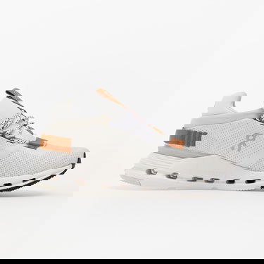 Sneakers och skor On Running Cloudnova W Vit | 26.99177, 1