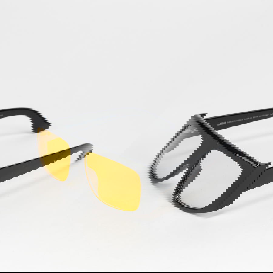 Solglasögon Urban Classics Sunglasses Raja With Strap Svart | TB4300 black/yellow, 0