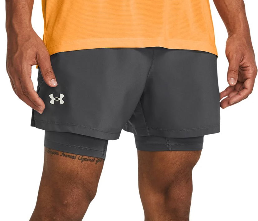 Shorts Under Armour UA LAUNCH 5'' 2-IN-1 SHORTS-GRY Svart | 1382640-025