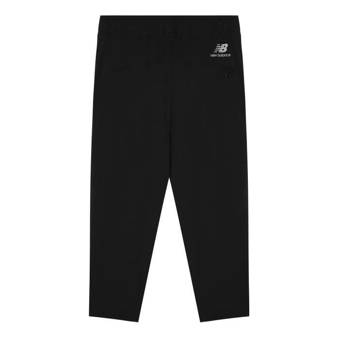 Byxor New Balance Essentials Varsity Fleece Pants Svart | AMP22355-BK
