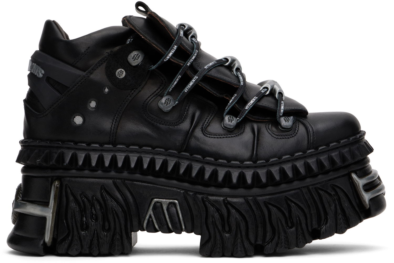 Sneakers och skor VETEMENTS New Rock Edition Fire Platform Svart | UA66SN100B, 0