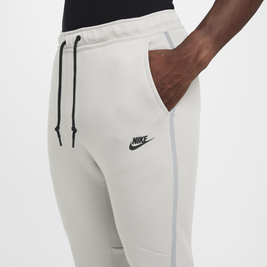 Träningsbyxor Nike Tech Pants Grå | HQ3747-014, 2