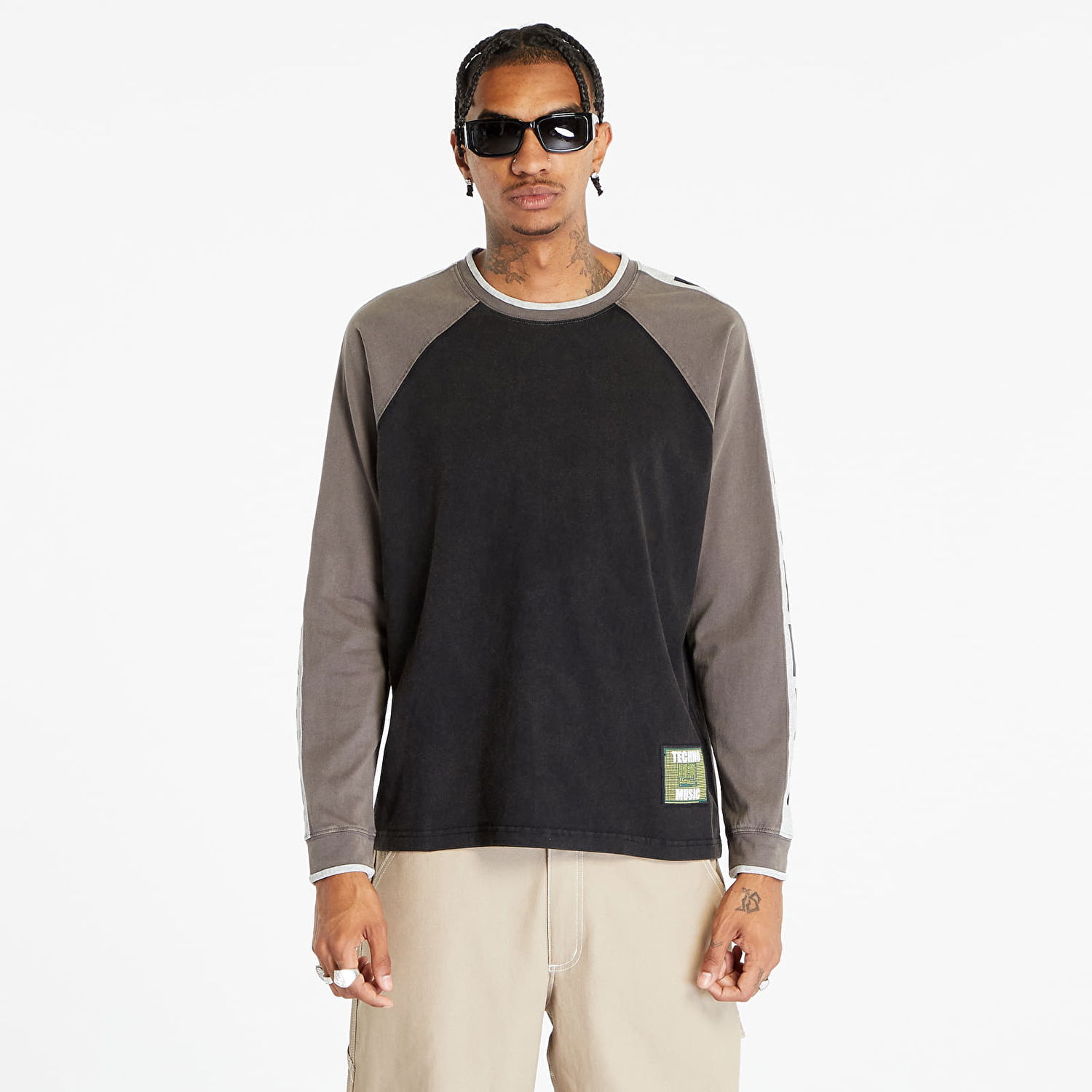 T-shirt Pleasures Techno Raglan Long Sleeve Black Svart | P23F015 BLACK, 0