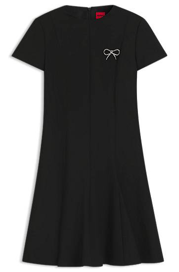Klä BOSS A-Line Dress with Godet Inserts and Bow Brooch Svart | 50547221
