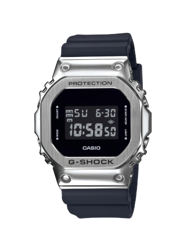 Klocka CASIO G-Shock Metallisk | GM-5600-1ER