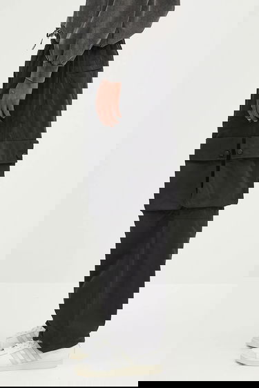 Cargo byxor AAPE by A Bathing Ape AAPE by A Bathing Ape Moonface Logo Utility Cargo Pants Svart | AAPPTMB633XXNBKX, 4