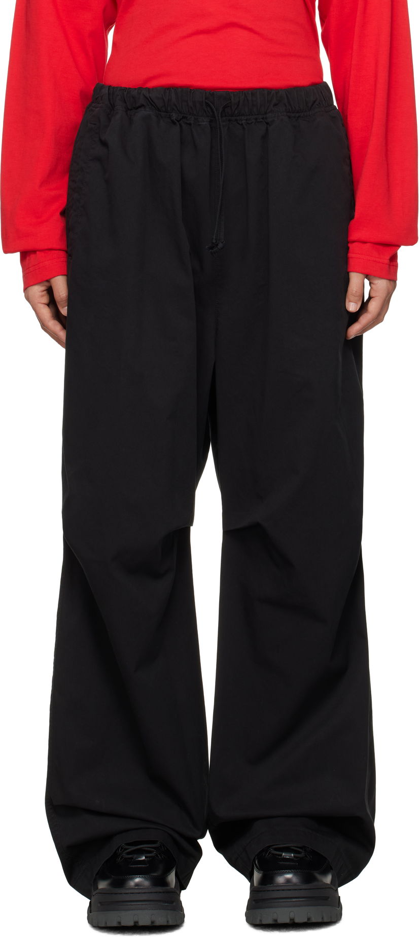 Cargo byxor We11done We11done Tucked Wide Trousers Svart | WD-PT3-24-262-U-BK